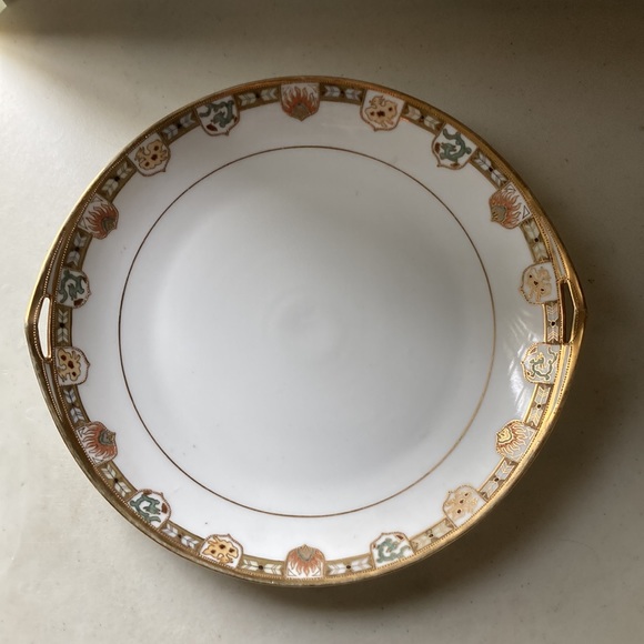 Antique Original RC Hand Painted Nippon Plate with Handles Gold W/Crest Design - Picture 1 of 15